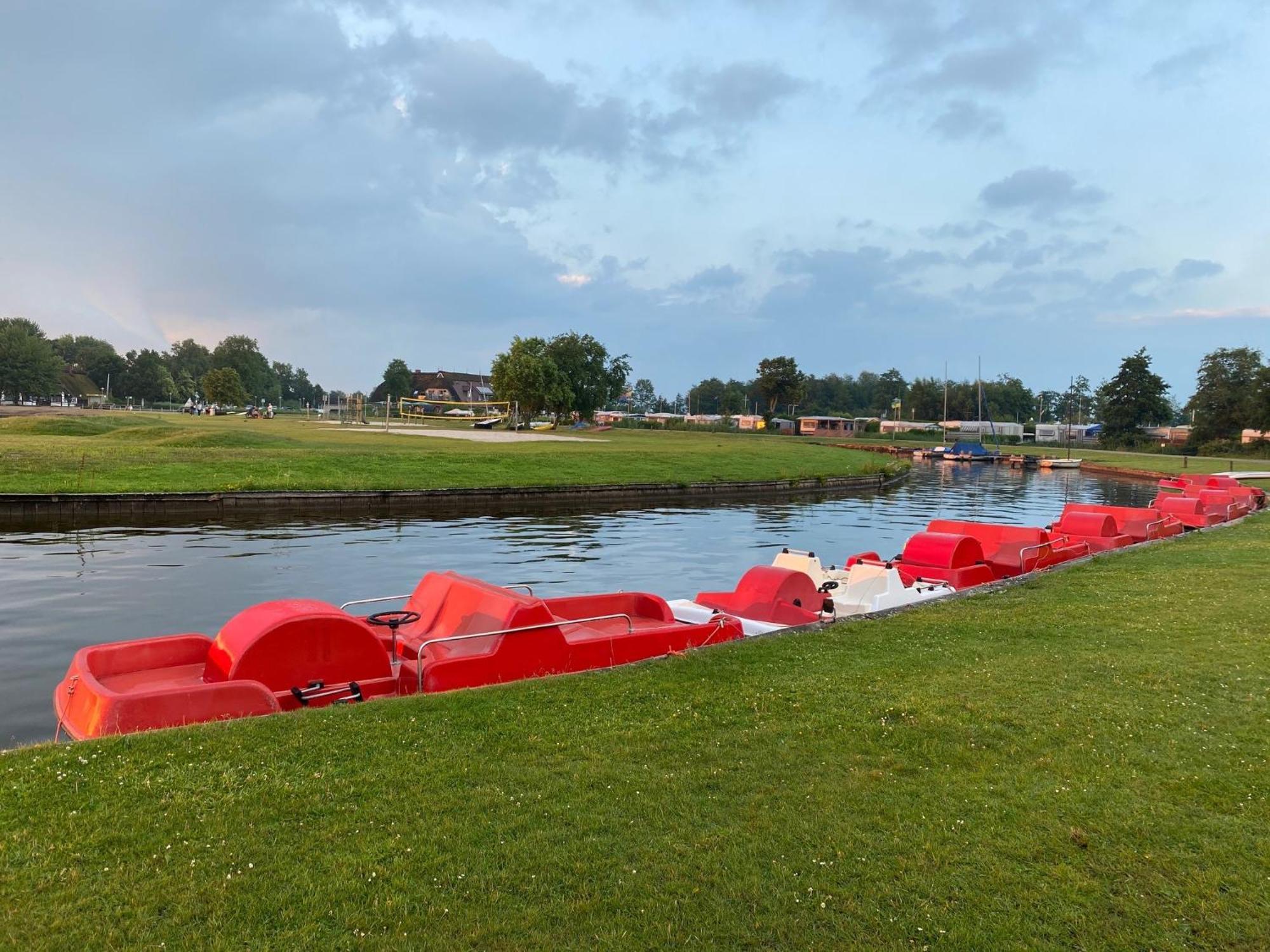 SüdbrookmerlandFerienhaus Grosses Meer Mit Ruderboot别墅 外观 照片